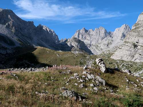 Buni i Jezercës from near NE tarn