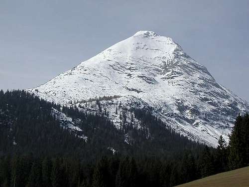 Hohe Munde seen from...
