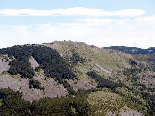 Northwest face of Tomlike...