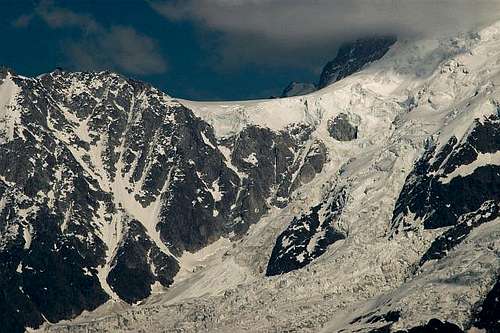 Col du Midi western side.
...