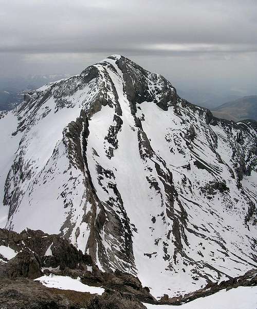 Monte Perdido seen from El Cilindro summit. 2005.05.01