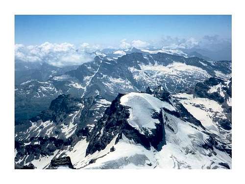 Alpi Graie seen from Gran...