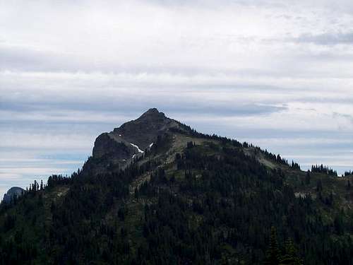 Dewey Peak as seen from the PCT