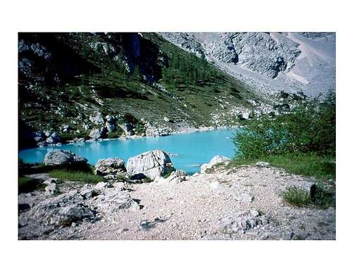 Lago del Sorapiss, June 2000.