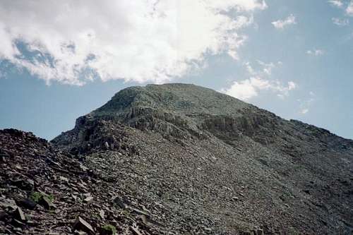 The Sharkstooth Trailhead