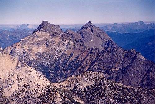 Azurite Peak (L) and Mt....