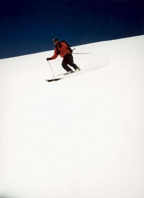 Skiing down from the summit...