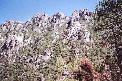 A rocky ridge along the left...