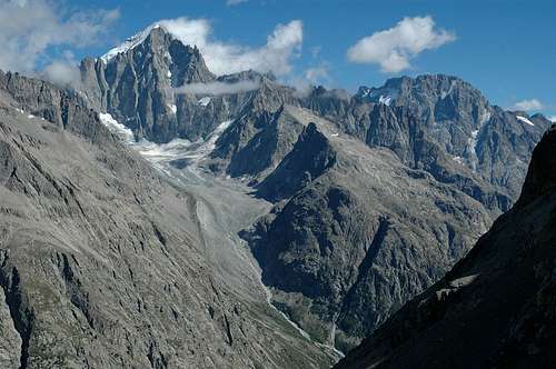 North-West side of Barre des Ecrins