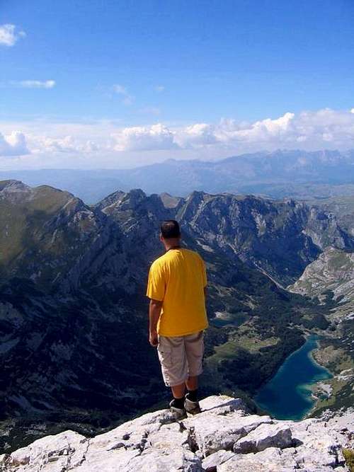 Bobotov Kuk summit view