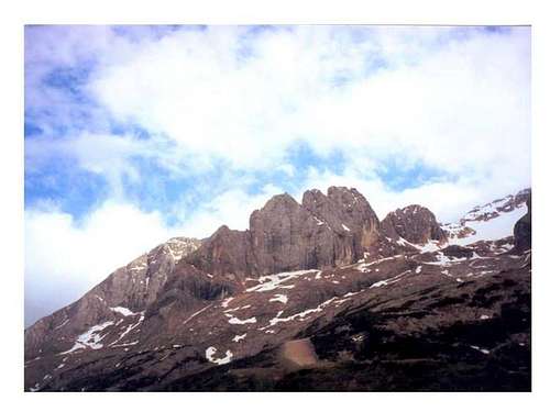 Sasso d' Dodici (2722 m) in...