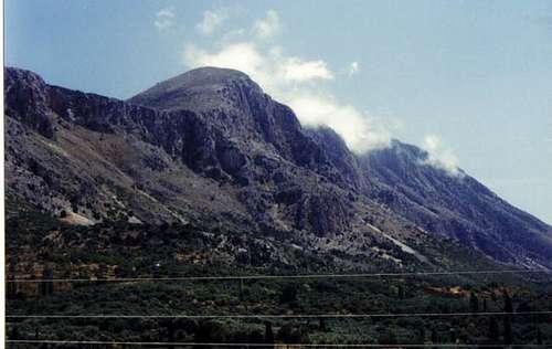 This is Serekas mountain,...
