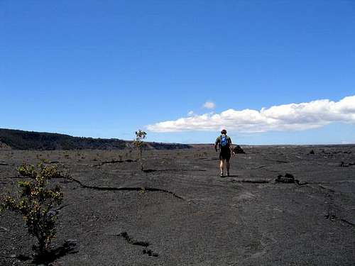 Walking across the Kilauea...