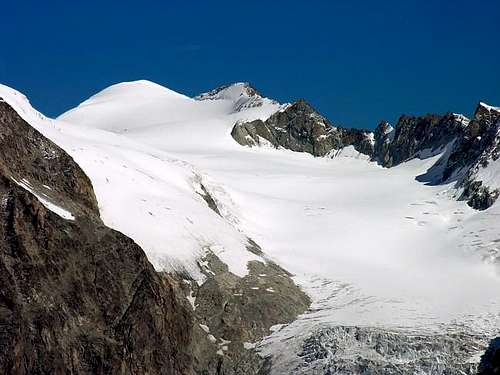 From Mont Avril summit: Pigne...