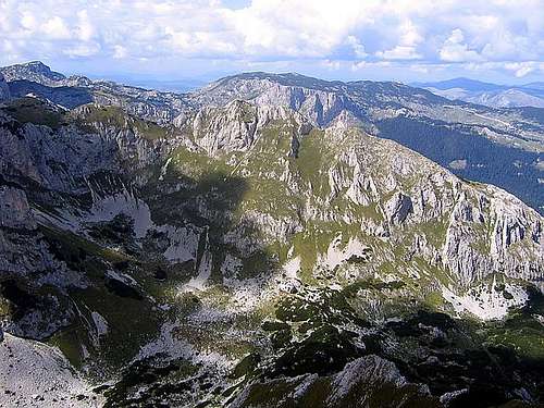  Medjed (2287 m) ridge from...