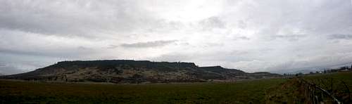 Panorama of Upper Table Rock .