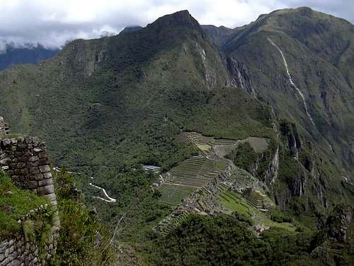 Machu Picchu and Cerro Machu...