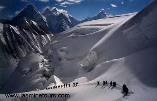 Gondogoro la a route to K2...