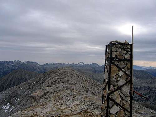  Vihren (2914 m) E summit...