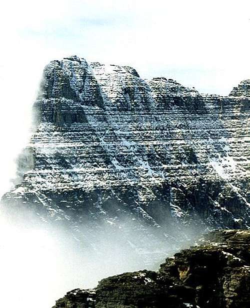 The north face of Cements Mountain.