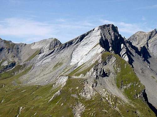 The rocky side of Lancebranlette <i>2927m</i> viewed from east (Monte Belvedere <i>2642m</i>)