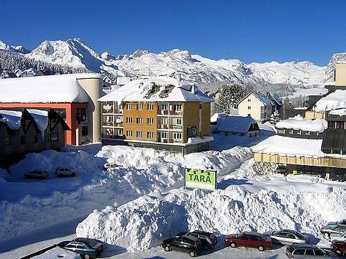 Alpine winter scenery of Zabljak
