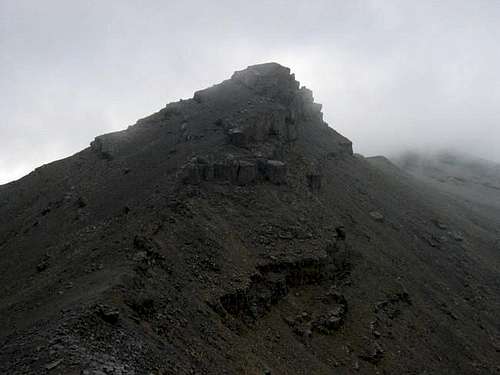 Mount Glasgow's NE ridge...