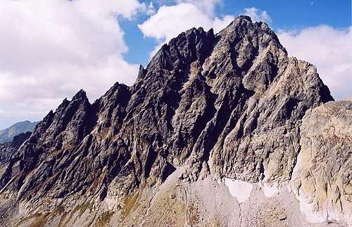 Vysoka(2560) and its SE ridge...