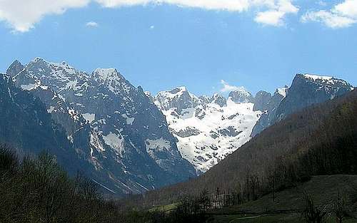  Prokletije peaks above Grbaja Valley