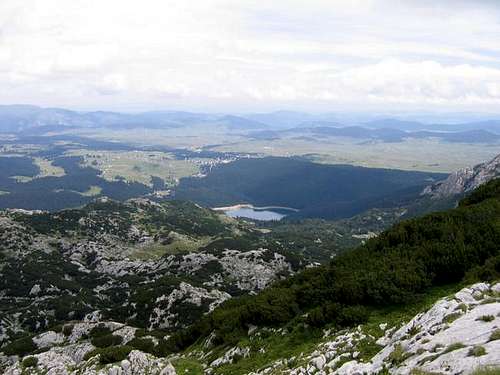 view from Paljevine to Crno...