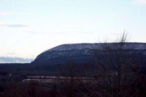 Mt. Tammany from the I-80...