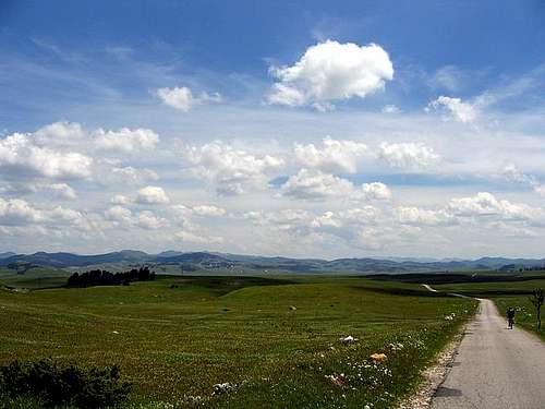 On the road from Durmitor to...