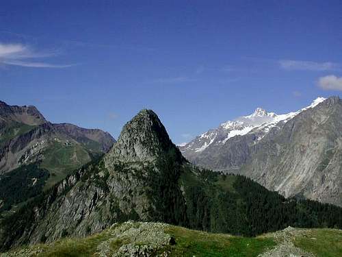 Mont Chetif from Cresta de la Saxe