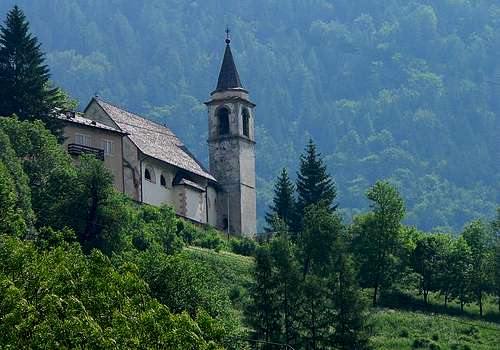 Vinigo church in Val Boite