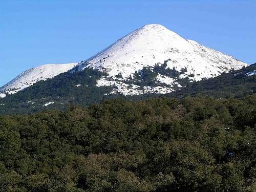 Cerro Alcojoncilla (1.501 m)...