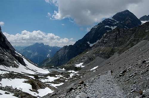 Trail From Champagny to...
