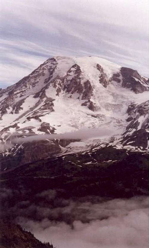 South side of Mt. Rainier as...