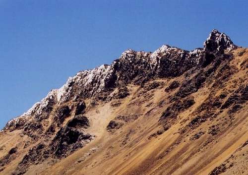Summit ridge of Illiniza Norte.