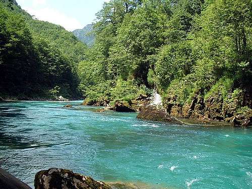 Emerald Tara River