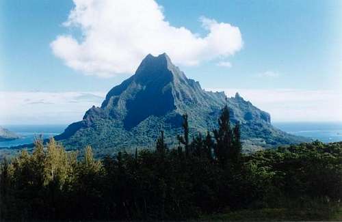 The spectacular Mount Rotui...