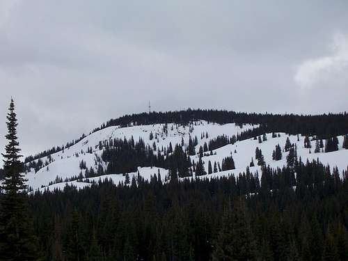 Walton Peak on a gloomy winter day