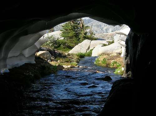 Snow tunnel above Dick's Lake