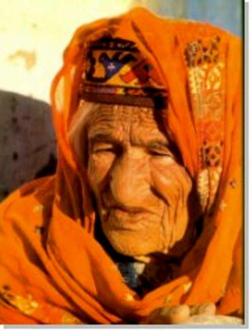 Hunza Old women