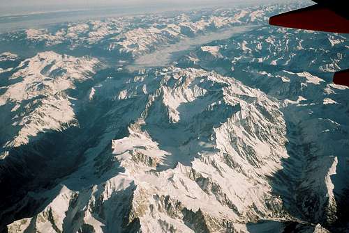 Aerial view of the Mont Blanc group.