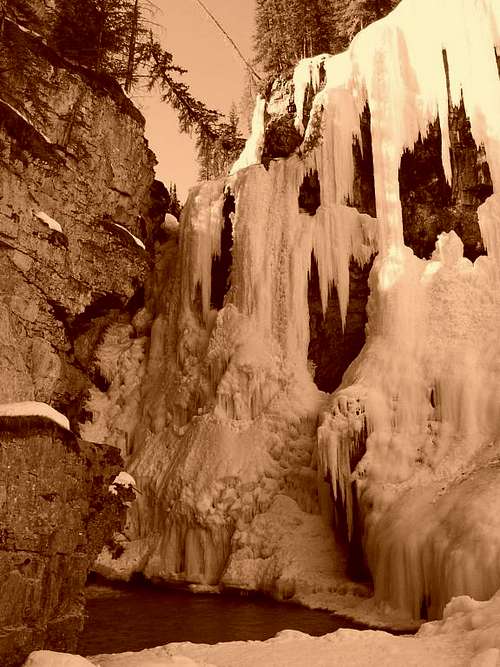 Upper Falls, Johnston Canyon