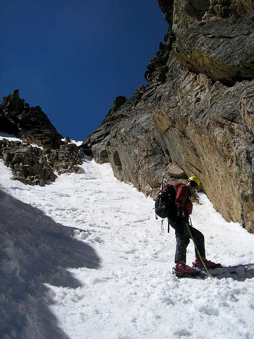 Skiing down the left fork of Dragon's Tail