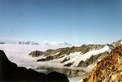 Monte Rosa, Matterhorn and Weisshorn can be seen looking south from Grünegghorn