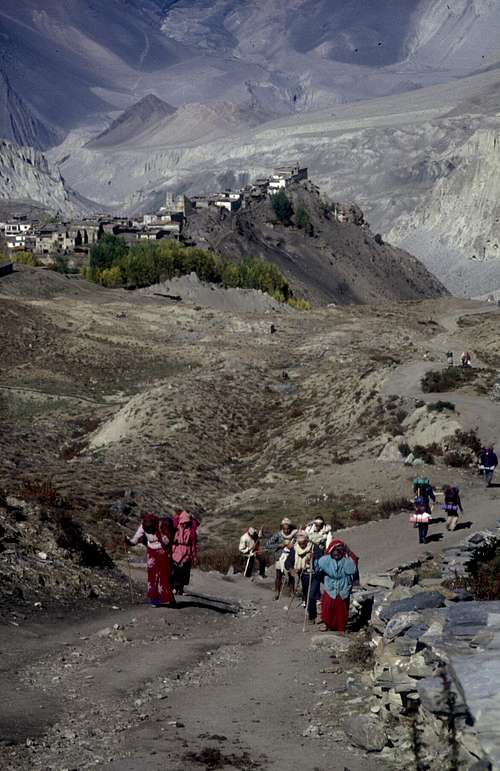Pilgrims to Muktinath