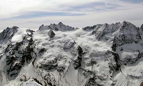 The ridge East of Valnontey and the glaciers below, seen from Gran Serra summit <i>3552m</i>