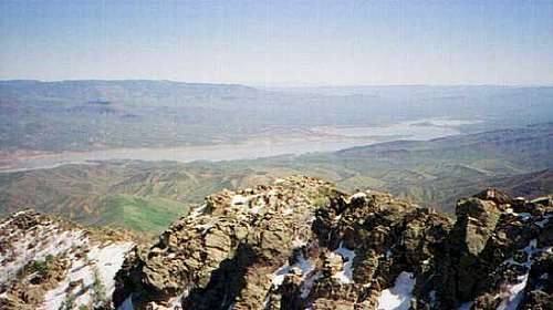 Roosevelt Lake from the summit